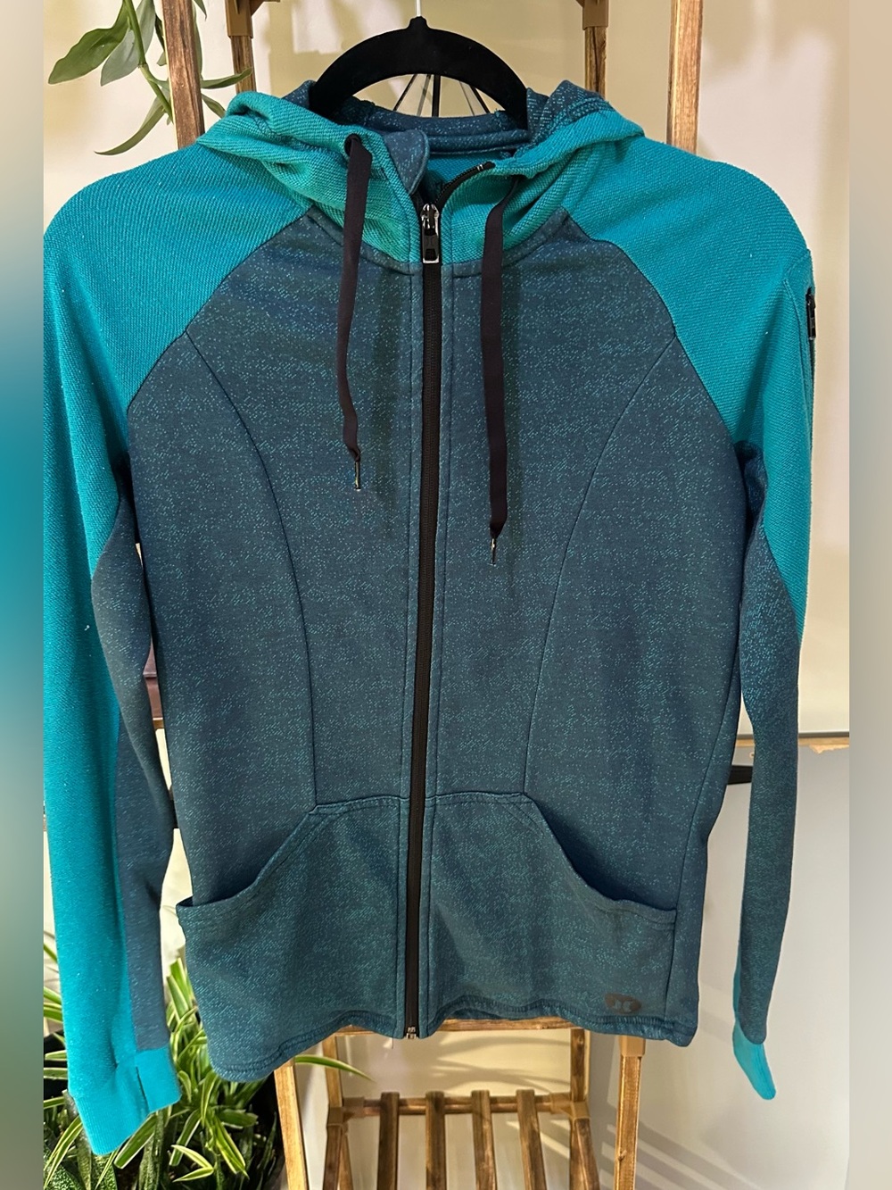 Hurley x Nike - Dri-Fit Performance Hoodie - XS